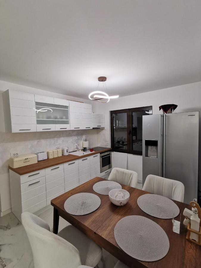 Excellent Time Apartment Belgrade Exterior photo