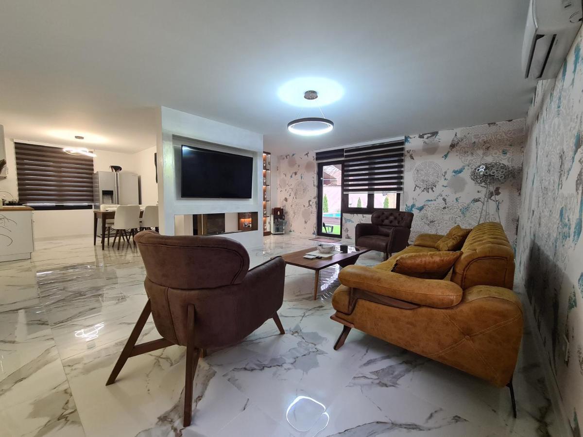 Excellent Time Apartment Belgrade Exterior photo