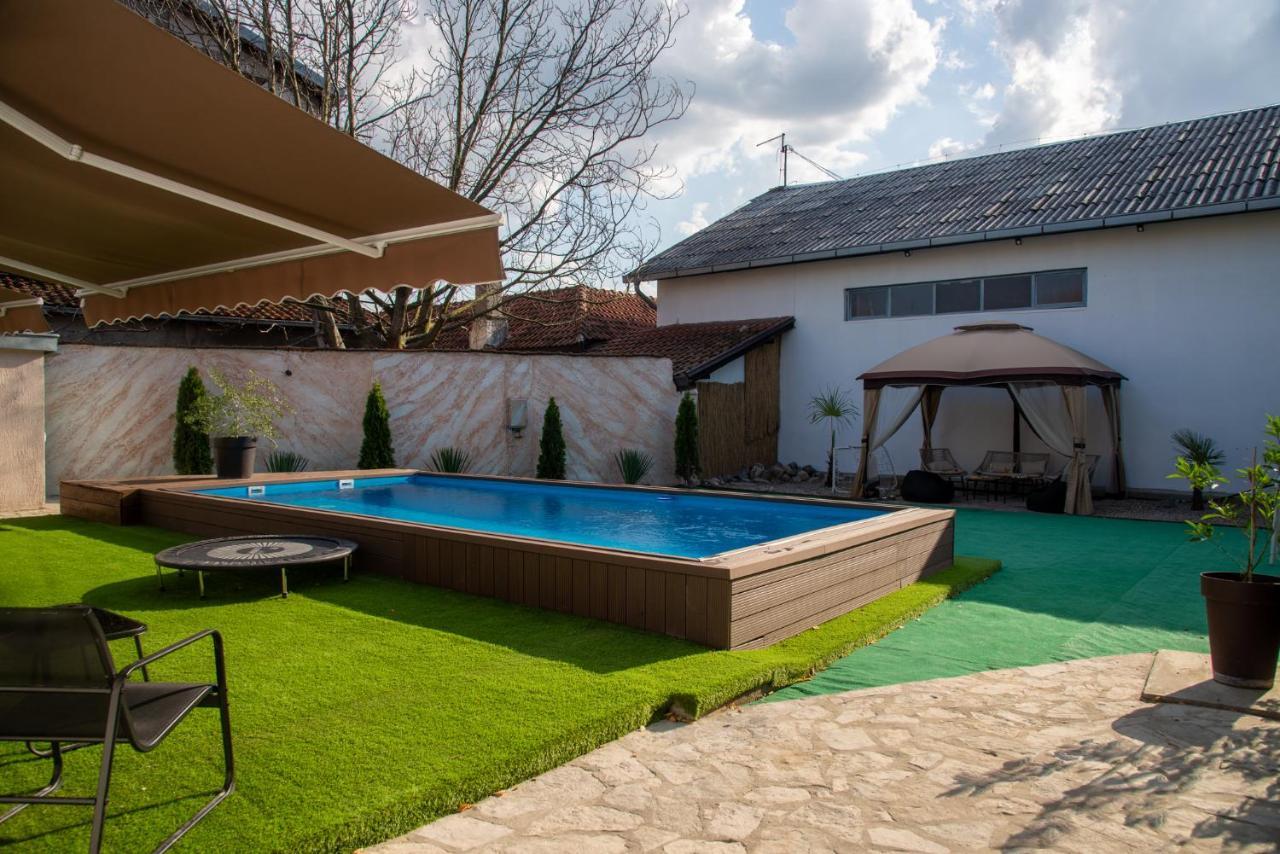 Excellent Time Apartment Belgrade Exterior photo