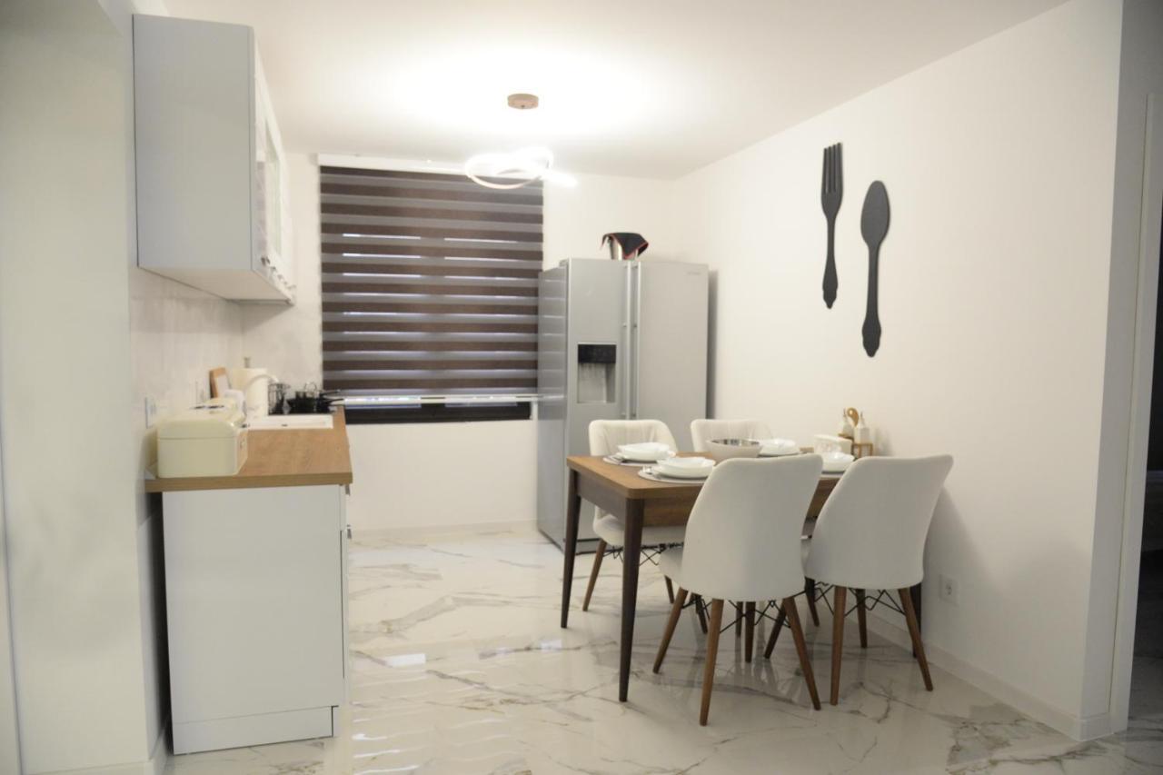 Excellent Time Apartment Belgrade Exterior photo